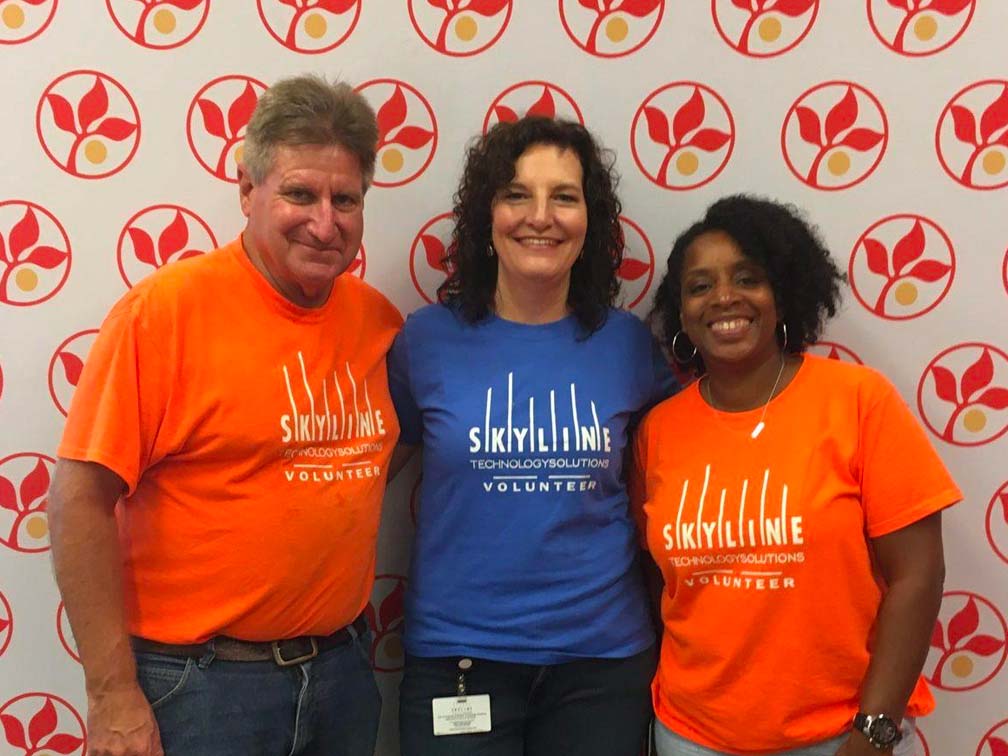 Skyline employees volunteering at the MD Food Bank